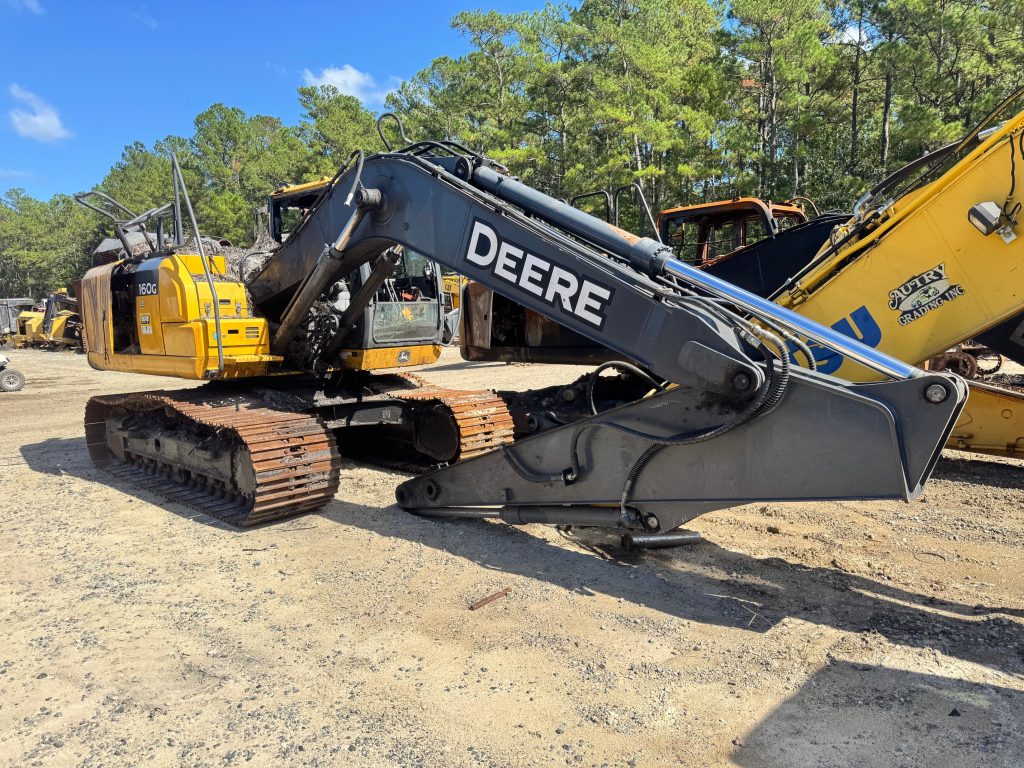Deere 160G used parts