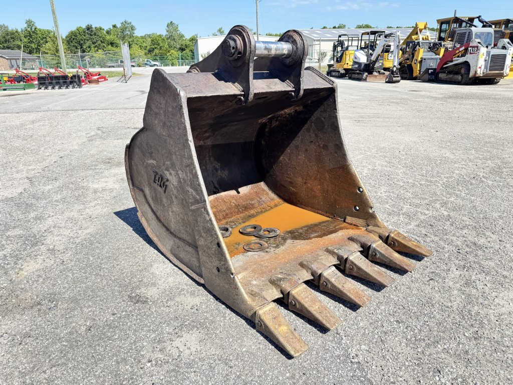 Used Tag 48 inch 80 mm pin bucket