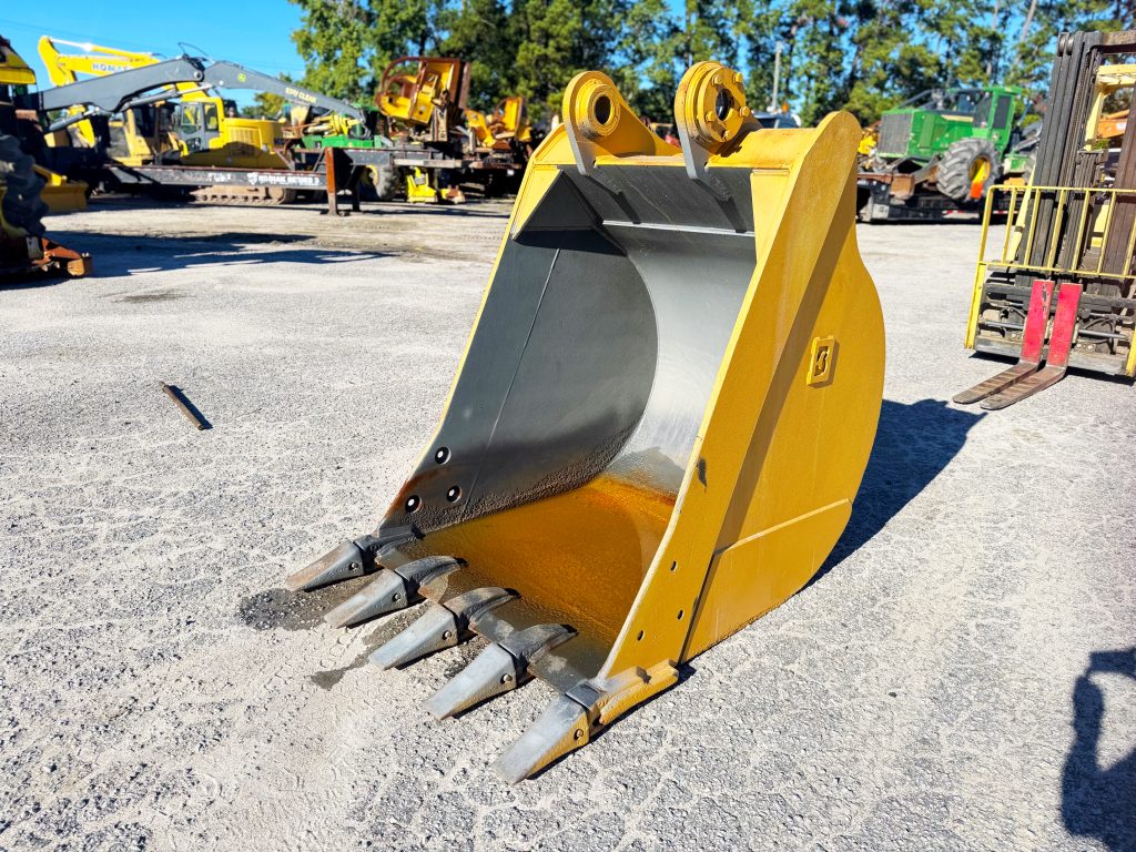 48" Caterpillar Excavator Bucket – 80mm Pins for sale